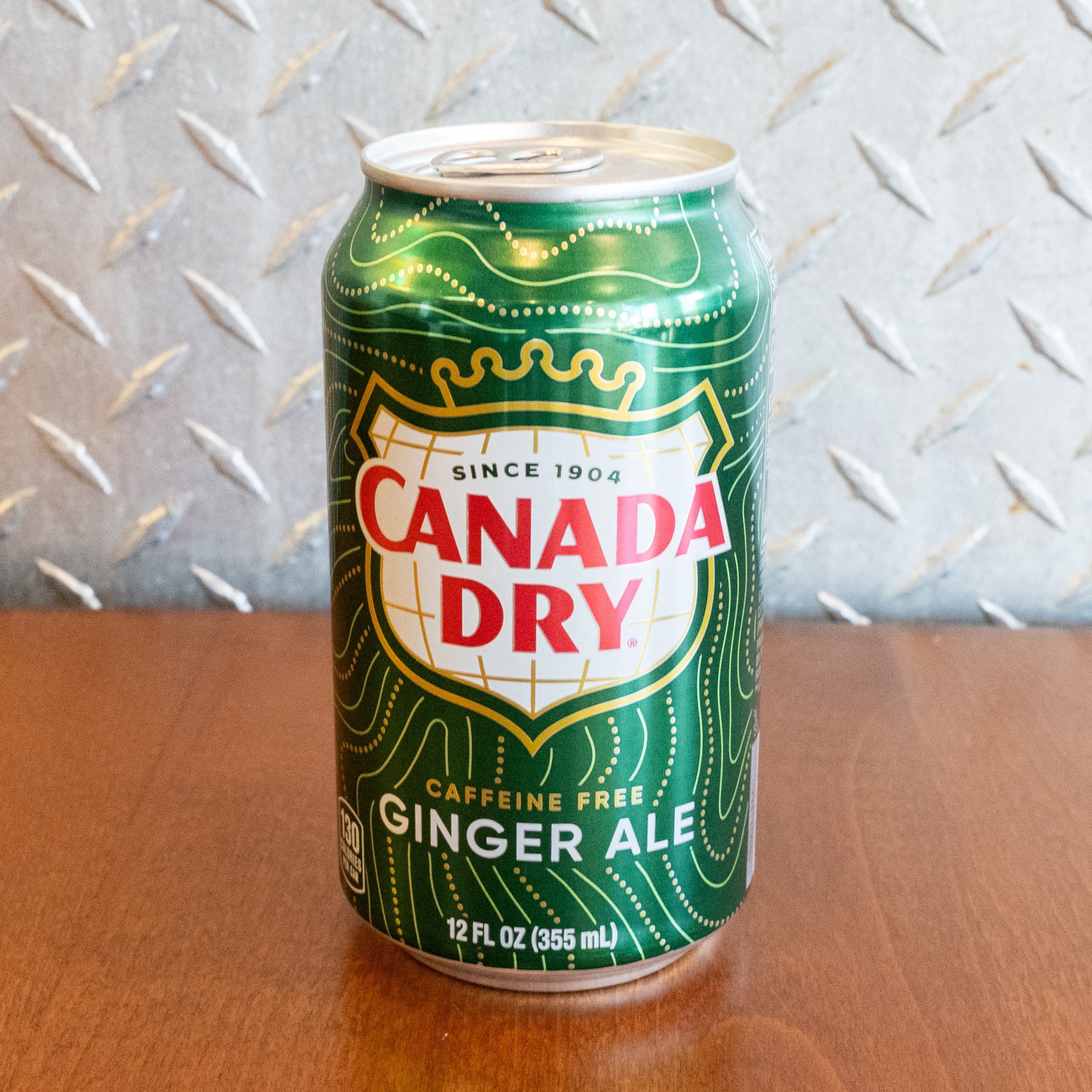 Ginger Ale (Canada Dry).