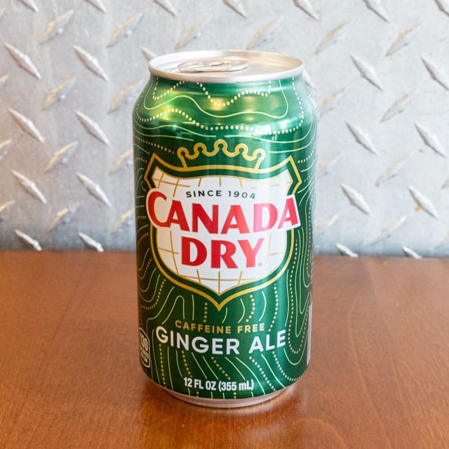 Ginger Ale (Canada Dry).