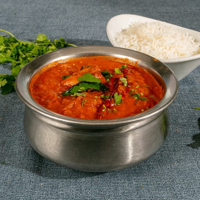 Nalgonda Natukodi Curry (Bone-In).